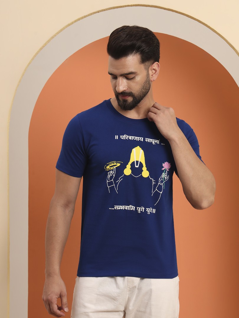 Paritranaya Sadhunam Vishnu Mantra T-Shirt