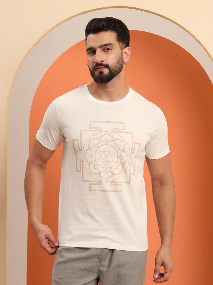 The Baglamukhi Yantra t-shirt