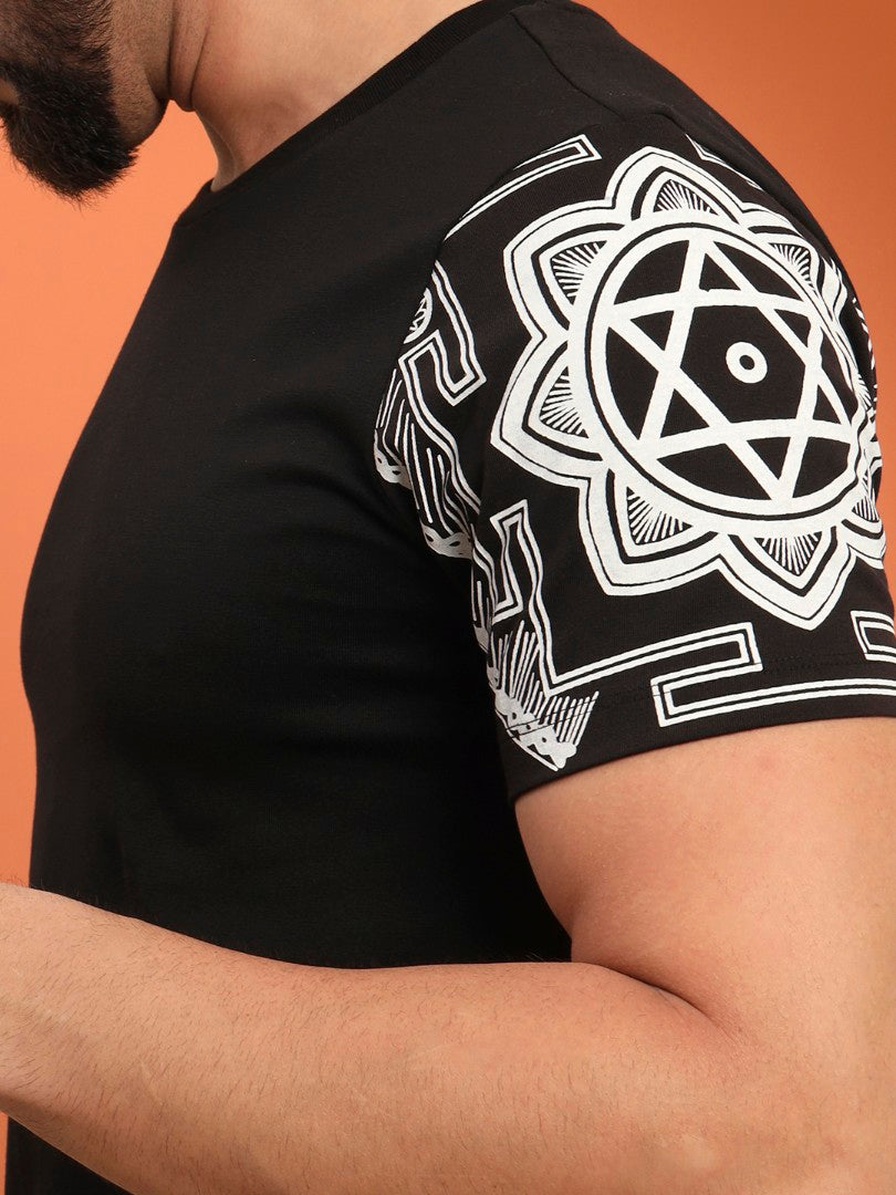 Laxhmi Yantra sleeve printed T-shirt