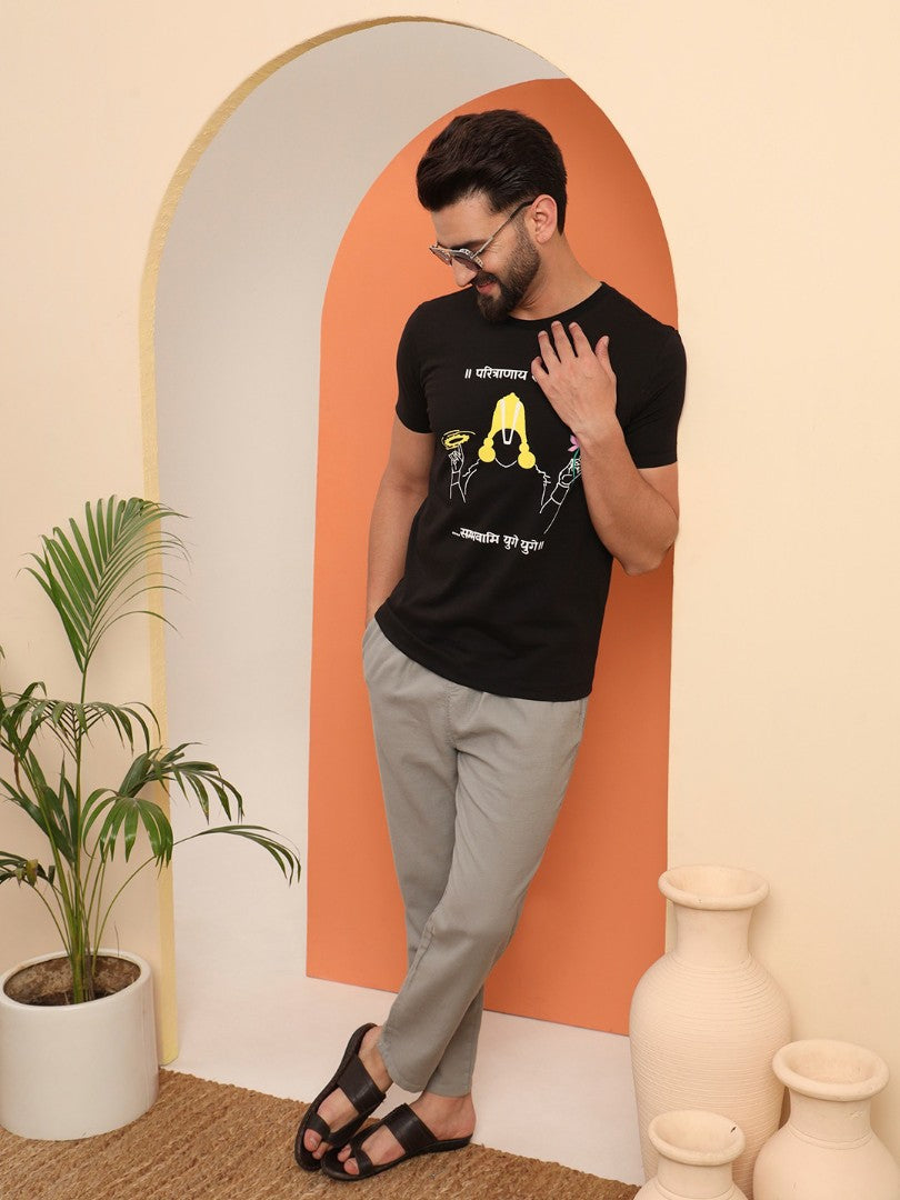 Paritranaya Sadhunam Vishnu Mantra T-Shirt
