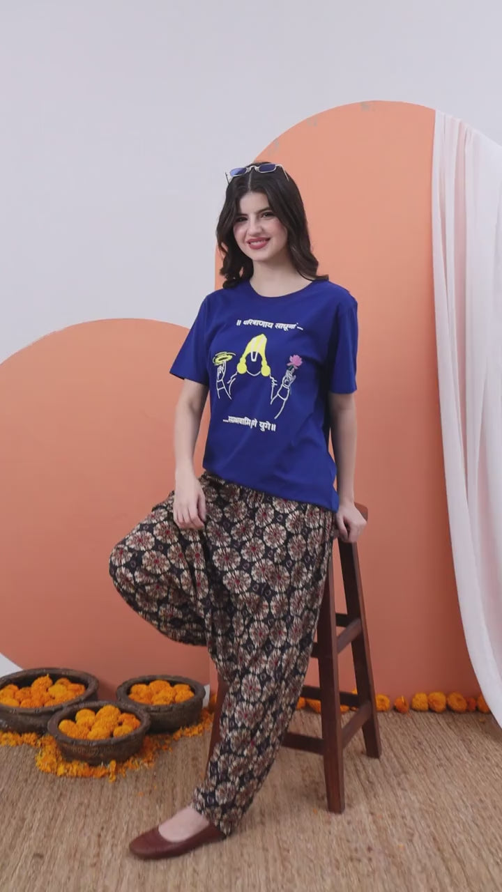 Paritranaya Sadhunam Vishnu Mantra Women T-Shirt
