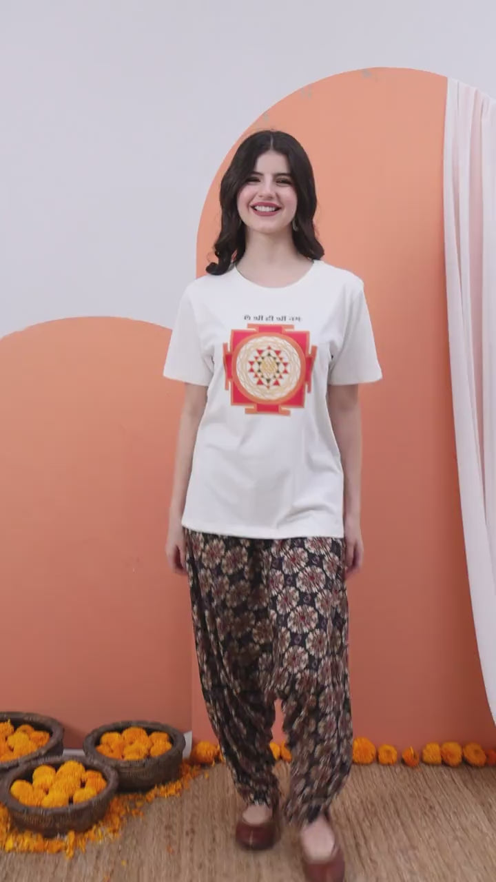Shree Yantra Sacred Geometry Women T-Shirt