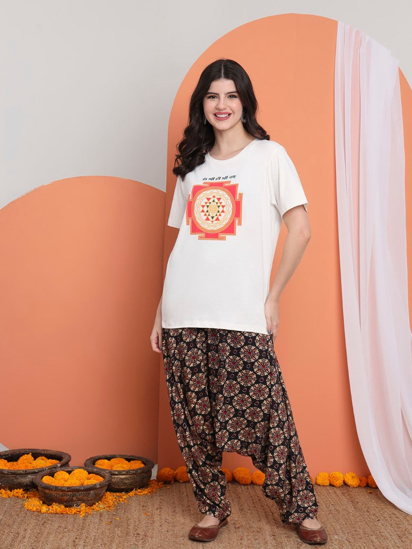 Shree Yantra Sacred Geometry Women T-Shirt