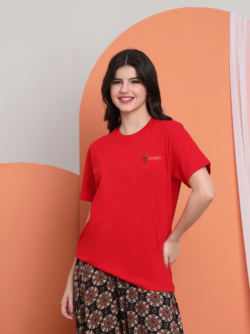 OM TAT SAT – Divine Truth Women T-shirt